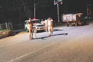 यातायात नियमों की अनदेखी पर पुलिस का शिकंजा 23 दिन में 1.77 लाख से अधिक काटे चालान
