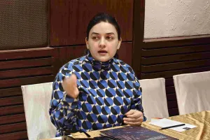 जीएसटी नियमों में बदलाव से ऐप आधारित टैक्सी सेवाओं पर संकट, बढ़ सकता है यात्रियों का किराया 
