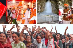 अमरनाथ यात्रा के श्रद्धालुओं का पहला जत्था रवाना, बाबा बर्फानी की पवित्र गुफा के करेंगे दर्शन