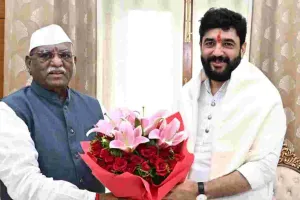 राज्यपाल हरिभाऊ बागडे से केंद्रीय सहकारिता राज्य मंत्री मुरलीधर मोहोल ने की मुलाकात, विभिन्न विषयों पर हुई चर्चा