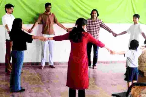 रंगमंच से कैमरे तक का सफर : अभिनय कार्यशाला में युवा प्रतिभाओं ने सीखे एक्टिंग के प्रोफेशनल गुर, रवींद्र मंच पर दिखेगा हुनर
