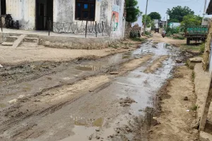 सुवास पंचायत में स्वच्छता व्यवस्था फेल, गांवों में गंदगी बनी मुसीबत
