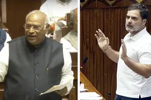 खड़गे-राहुल का केंद्र पर बड़ा हमला: सच जान चुके युवाओं को डराया-धमकाया नहीं जा सकता, युवाओं के सोशल मीडिया अकाउंट ब्लॉक करने का लगाया आरोप  