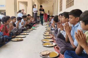 राजस्थान के सरकारी स्कूलों में नया मिड-डे मील मेन्यू लागू; छात्रों को मिलेगा मौसमी फल