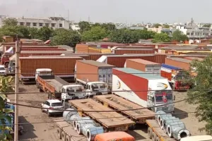 राजस्थान में ट्रांसपोर्टरों की हड़ताल शुरू, प्रदेशभर में परिवहन व्यवस्था प्रभावित