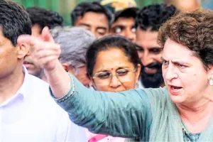 मोदी भी लें पेपर लीक की जिम्मेदारी : युवाओं की मांगों को दबाने के लिए किया लाठीचार्ज, प्रियंका ने कहा- किसी दोषी को नहीं मिली सजा
