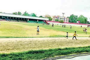 खिलाड़ियों के सपनों पर बदहाल मैदान मार रहे किक : खेल प्रतिभाओं को नहीं मिल रहा 'होम ग्राउंड'