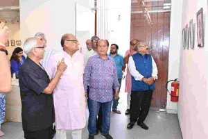 पेंसिल स्केच प्रदर्शनी में दिखी वरिष्ठ कलाकार प्रताप कुमार भाटिया की प्रतिभा 