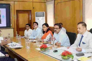 मुख्य सचिव ने की ऊर्जा योजनाओं की समीक्षा : किसानों को दिन में बिजली उपलब्ध कराने के निर्देश, कहा- सभी परियोजनाएं तय समय में करे पूर्ण