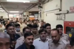 अंकित शर्मा हत्याकांड: कड़कड़डूमा कोर्ट का बड़ा फैसला, ताहिर हुसैन समेत 5 दोषियों को उम्रकैद