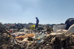 जयपुर शहर की सफाई पर हर माह करीब दस करोड़ खर्च, फिर भी लग रहे हैं कचरे के ढेर