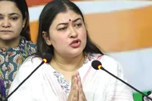 राम मंदिर चढ़ावा चोरी विवाद पर कांग्रेस का बड़ा हमला, रागिनी नायक ने कहा-श्रेय लिया तो चोरी की जिम्मेदारी भी लें, दोषियों को बचा रही है सरकार