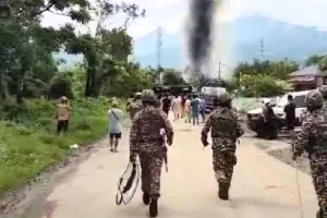 मणिपुर में भीड़ का असम राइफल्स के शिविर पर हमला : वाहनों में की तोडफ़ोड़, आग लगाने की भी रिपोर्ट