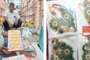 जयपुर की राखियों का देशभर में जलवा : गोविंद देव जी और लड्डू गोपाल की राखियों की भारी मांग, डिजिटल बाजार में भी धूम