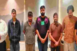 पोकर गेम की आड़ में चल रहा जुआघर पकड़ा : 7 गिरफ्तार, जानें पूरा मामला