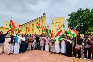 जंतर-मंतर पर शान से लहराया तिरंगा : देशभक्ति के रंग में रंगा स्मारक, ‘हर घर तिरंगा अभियान’ के तहत हुआ आयोजन