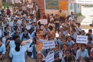 अलवर के स्कूल में छात्रों के प्रदर्शन का असर: जर्जर भवन हटाया जा रहा, नया आठ कमरों का भवन बनाने की तैयारी