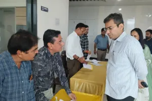 जयपुर जिले में पहले दिन 48 नामांकन पत्र दाखिल, जयपुर में 11 प्रत्याशियों ने भरे 13 नामांकन