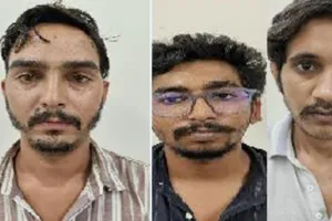 विदेश से एमबीबीएस, जयपुर में चरस का कारोबार! डॉक्टर समेत तीन तस्कर गिरफ्तार, पांच लाख की चरस और तस्करी में इस्तेमाल गाड़ी बरामद