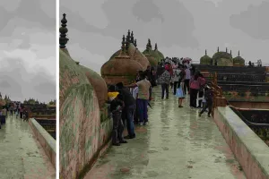 बारिश ने बदला जयपुर का रंग: पर्यटन स्थलों पर उमड़ा सैलानियों का उत्साह, कैमरों में कैद कर रहे गुलाबी शहर की खूबसूरती 