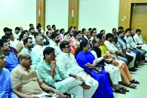 भाजपा प्रदेश कार्यालय में कार्यकर्ताओं ने सुनी मन की बात, मदन राठौड़ सहित पदाधिकारी और जनप्रतिनिधि रहे मौजूद