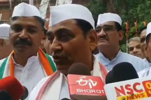 स्वतंत्रता दिवस 2026 : न डरेंगे, न झुकेंगे’... डोटासरा का ऐलान, संविधान और लोकतंत्र की रक्षा के लिए सड़क से सदन तक लड़ेंगे
