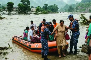नेपाल में बाढ़ के बीच फंसे महाराष्ट्र के पर्यटक : ठौर-ठिकाना और सुरक्षा सुनिश्चित करने के प्रयास तेज, 4 का लगा पता