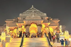 राम मंदिर कर्मियों के लिए दिया 4 करोड़ का चेक बाउंस, खाते में मिले महज 3 रुपये; अब होगी कानूनी कार्रवाई