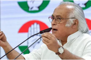 संसद सत्र खत्म होते ही कांग्रेस का सरकार पर हमला, जयराम रमेश बोले- विपक्षी दबाव से कई विधेयकों पर सरकार को झुकना पड़ा