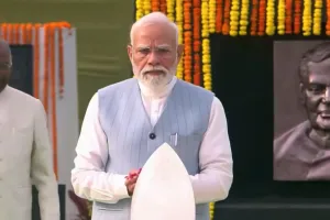 पूर्व पीएम अटल बिहारी वाजपेयी की पुण्यतिथि पर दिग्गजों ने दी श्रद्धांजलि, PM मोदी बोले- असाधारण राजनेता थे अटल जी