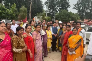 नेपाल की बाढ़ में फंसे नागपुर के 106 लोग सुरक्षित: काठमांडू के पशुपतिनाथ मंदिर में ली शरण, घर वापसी शुरू