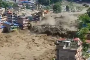 नेपाल में बाढ़ का कहर: अब तक 1,000 से अधिक लोगों की मौत, सैकड़ों अभी भी लापता