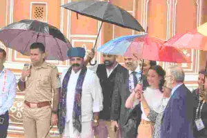 ब्रिक्स प्रतिनिधिमंडल ने जयपुर की शाही विरासत को निहारा : सिटी पैलेस से हवामहल तक दिखा सांस्कृतिक वैभव, पारंपरिक स्वागत से अभिभूत हुए विदेशी प्रतिनिधि