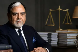 सुभाष चंद्रा की निजी दिवालिया प्रक्रिया में नया ट्विस्ट, NCLT ने 25 अगस्त का फैसला रोका; 6.25 करोड़ की योजना पर फिर सुनवाई