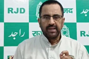 तेजस्वी को निशाने पर लेकर पप्पू यादव और प्रशांत किशोर मुद्दों से जनता का ध्यान भटकाने का प्रयास कर रहे : एजाज