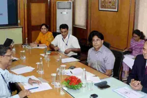 मुख्य सचिव ने काली बाई भील (उड़ान) योजना की प्रगति की समीक्षा की सेनेटरी नैपकिन की निर्बाध आपूर्ति, गुणवत्ता और प्रभावी मॉनिटरिंग सुनिश्चित करने के दिए निर्देश 