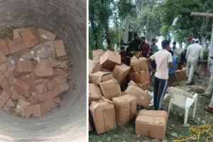 भरतपुर में सूखे कुएं से नकली दवाओं का बड़ा जखीरा बरामद, 150 से अधिक पेटियों में नामी कंपनियों के नकली ब्रांड