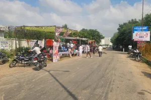 110 वोटों ने बिगाड़ा था चुनावी गणित: आज फिर मैदान में 587 मतदाता, वार्ड 62 के भाग संख्या 23 में पुनर्मतदान; प्रत्याशी मतदाताओं की मनुहार में जुटे,