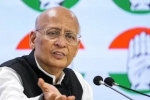 असहमति के बाद भी सहयोगी आयुक्तों को तरजीह नहीं देते ज्ञानेश कुमार, तत्काल दें इस्तीफा: सिंघवी