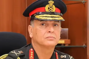 सेना प्रमुख ने राष्ट्रीय राइफल्स यूनिट्स की परिचालन तैयारियों का लिया जायजा, बोले- मिशन के लिए तैयार रहे सैनिक