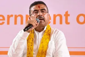 पश्चिम बंगाल में एसआईआर पर घमासान, शुभेंदु अधिकारी ने टीएमसी-वाम मोर्चे पर लगाया झूठा प्रचार करने का आरोप