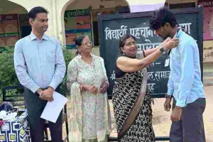 बधिर विद्यालय के 600 विद्यार्थियों को मिली नई पहचान, भामाशाह शशि बंसल ने भेंट किए पहचान पत्र
