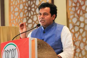 अमेरिका से आए चट्टे दिल्ली में फैला रहे हैं अराजकता, विपक्ष पर साधा निशाना: श्रीकांत शर्मा