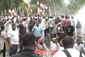 चंडीगढ़ में कांग्रेस का प्रदर्शन, मुख्य चुनाव आयुक्त ज्ञानेश कुमार का पुतला फूंका; चुनाव आयोग पर उठाए सवाल