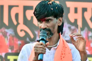 महाराष्ट्र की राजनीति में हलचल! मनोज जरांगे ने 31 मिनट की ऑडियो क्लिप सुनाकर साजिश का लगाया आरोप