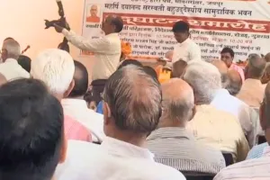 आर्य समाज के सामुदायिक भवन का उद्घाटन, यज्ञ में दी आहुतियां