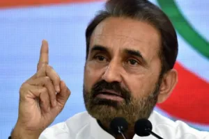शक्ति सिंह गोहिल का केंद्र पर हमला, बोले- सरकार क्रोनी कैपिटलिज्म को बढ़ावा दे रही, युवा-किसान और व्यापारी परेशान