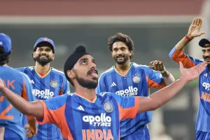 टी-20 : अर्शदीप सिंह ने भारत को दिलाई 2-1 की बढ़त, अभिषेक शर्मा का धुंआधार अर्द्धशतक विंडीज पर पड़ा भारी 