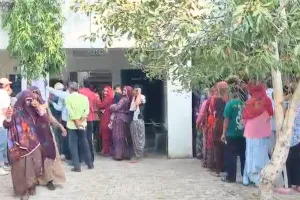 जयपुर में सुबह 10 बजे तक 14.7 प्रतिशत मतदान: मौजमाबाद सबसे आगे, 797 मतदान केंद्रों पर व्यवस्था