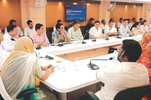 महापौर ने कसी अफसरों पर लगाम : बोले- फील्ड में दिखें अधिकारी, सांगानेर-मानसरोवर की व्यवस्थाओं की समीक्षा की